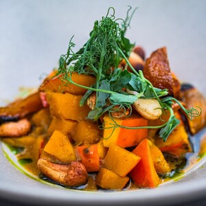 Kürbispfanne mit Cashew Kernen