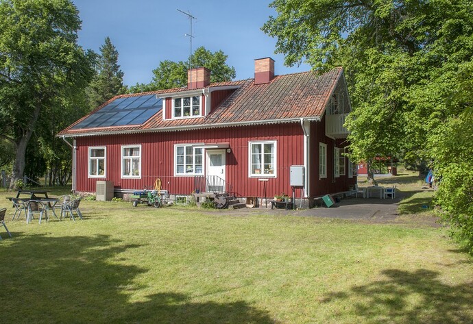 Rotes Holzhaus in Schweden