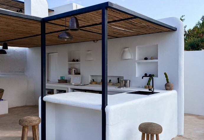 Outdoork&uuml;che mit &Uuml;berdachung