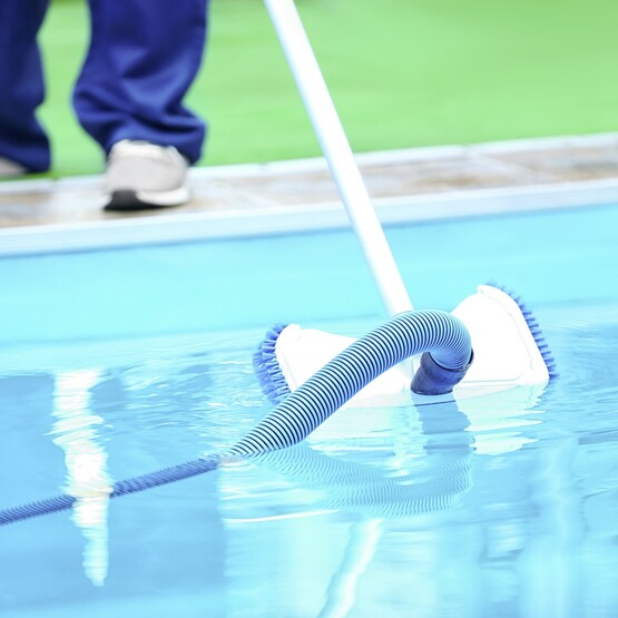 Pool reinigen