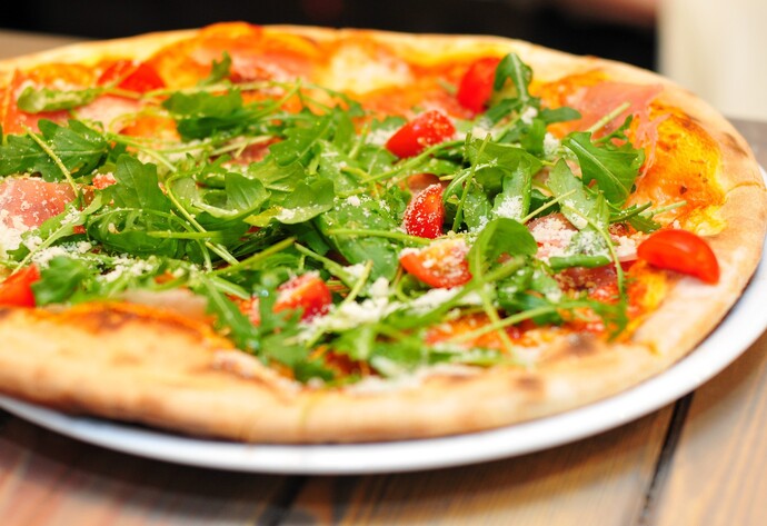 Pizza mit Rucola