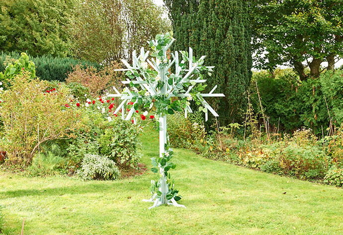 Blühender Holzbaum für den Garten