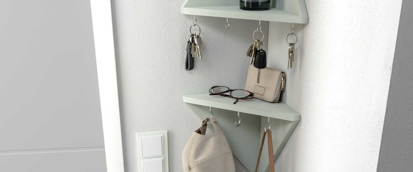 DIY Eckregale für die Wand