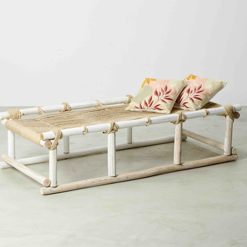 DIY Daybed mit Kissen
