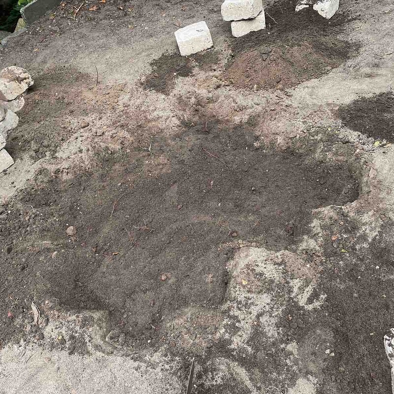 Vorbereiteter Platz für Feuerstelle