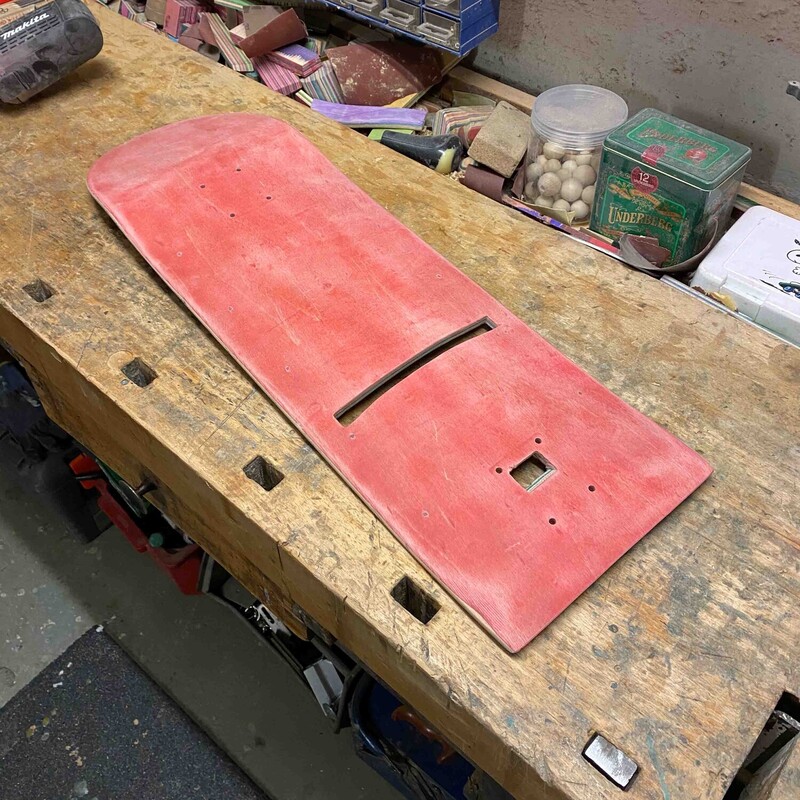 Eingeritztes Skateboarddeck