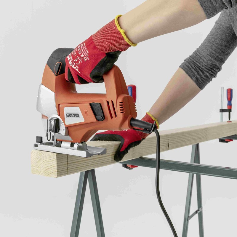 DIY Tisch Beine zuschneiden