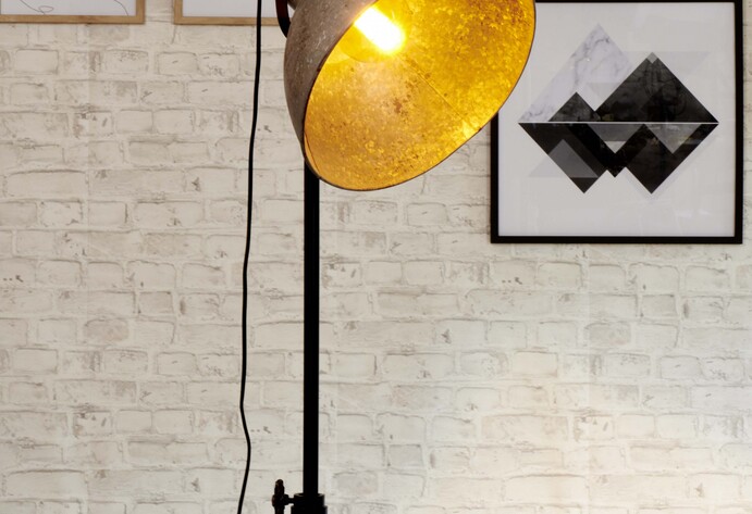 Lampe im Idustrial-Style