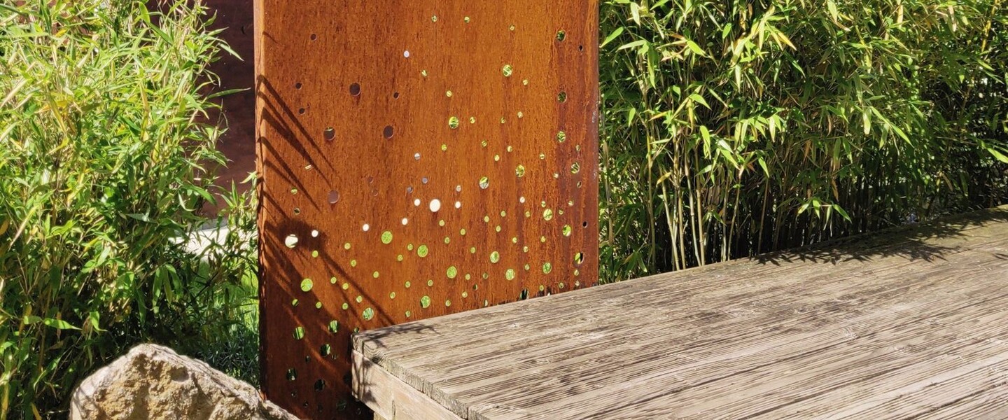 Sichtschutzelement aus Corten-Stahl