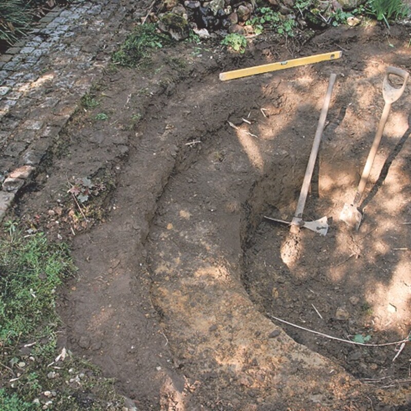 Gartenteichaushub