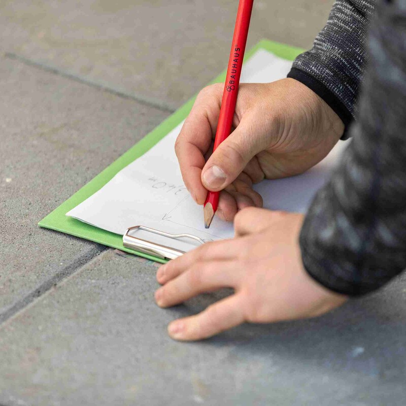 WPC-Terrasse selber bauen: Maße aufschreiben