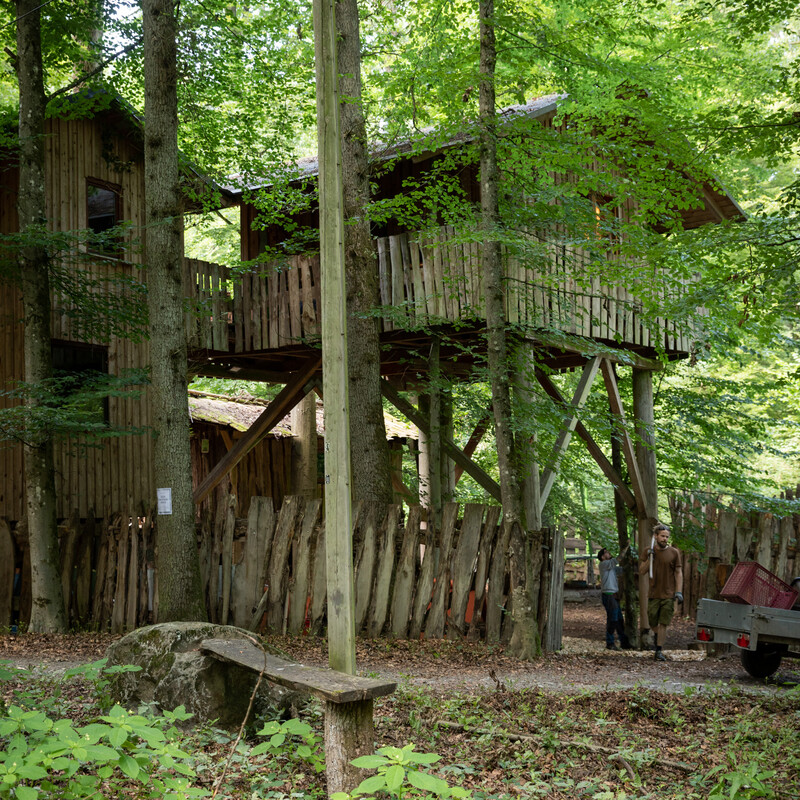 Baumhaus im Outdoor-Zentrum Lahntal