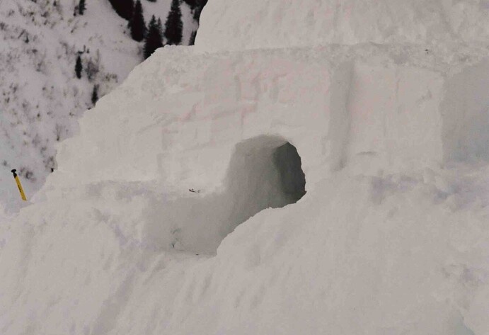 Iglu im Schnee